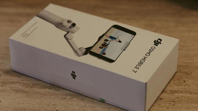 oblie 7 Pro稳定器首发初体验！凯发·k8国际549元！大疆OSMO M(图6)