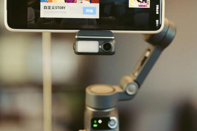 oblie 7 Pro稳定器首发初体验！凯发·k8国际549元！大疆OSMO M(图12)